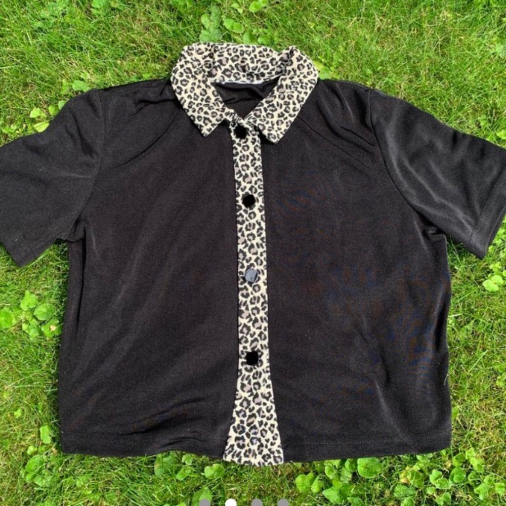 Vintage cheetah button up